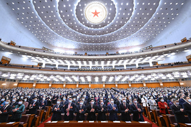 中國人民政治協商會議第十四屆全國委員會第一次會議在圓滿完成各項議程后閉幕