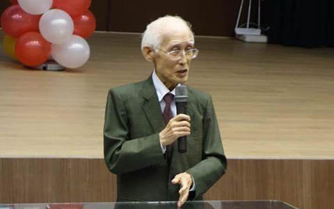 台湾诗人余光中辞世 享年90岁